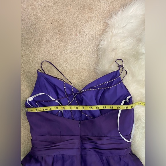 BELSOIE Gown size 16 - Picture 10 of 13